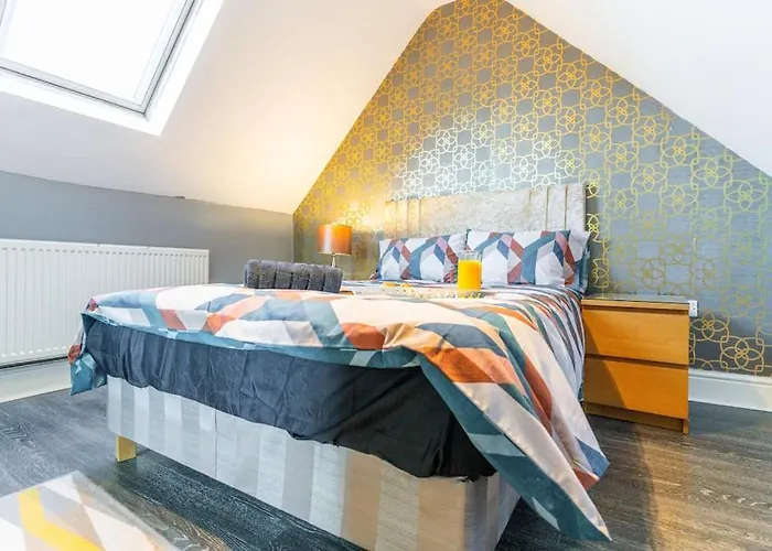 2 - Bed Haven With Free Parking